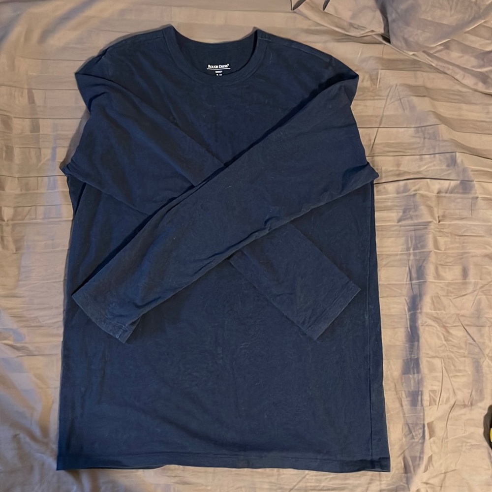 Navy long sleeve shirt
